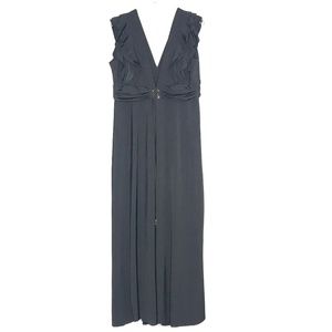 Lacle Selection Black Ruffle Sleeveless Maxi Dress